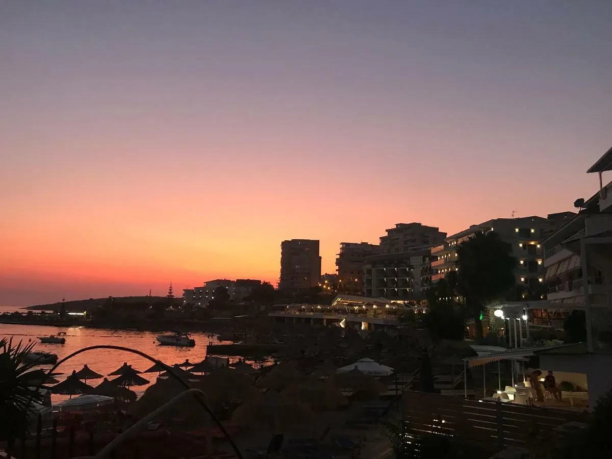 Santa Paola Apartments Sarandë