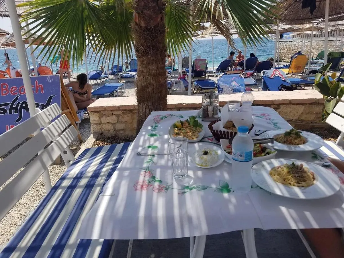 Santa Paola Apartments Sarande 0*,  Albania