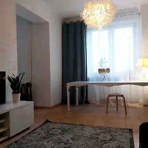 https://apartament-koszykowa-1.warsawhotelspoland.com
