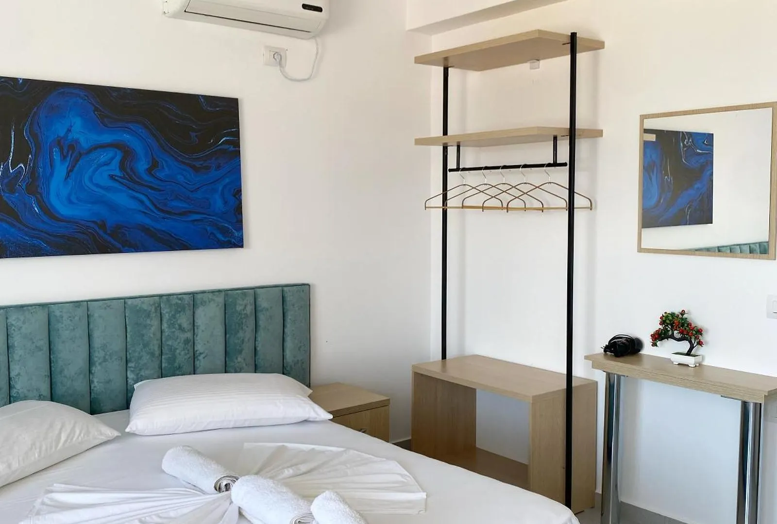 Santa Paola Apartments Sarande