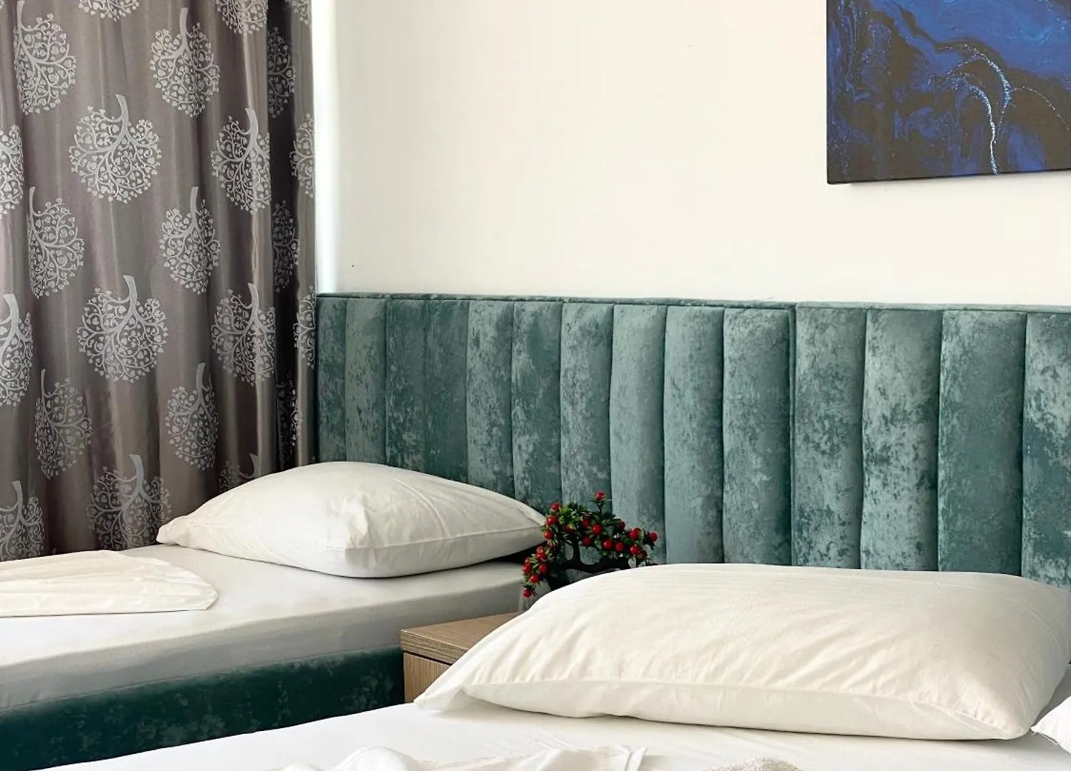 Santa Paola Apartments Sarande