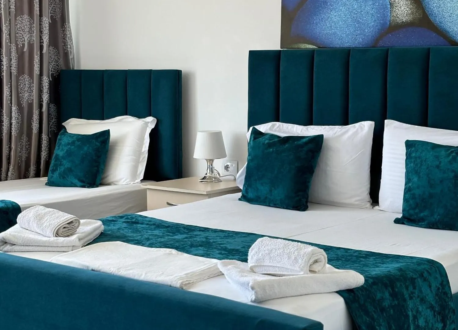 Santa Paola Apartments Sarande